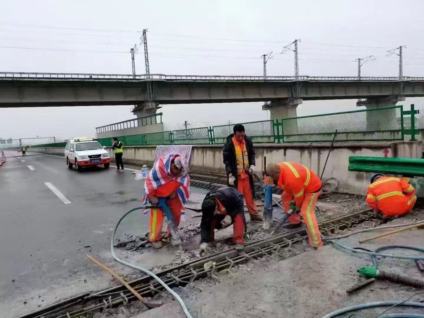 宁波桥梁伸缩缝抢修料